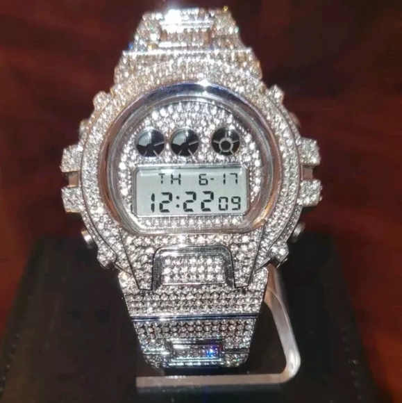 Mens Iced Out Heavy Simulated Diamond CZ Silverplated Water-resistant Watch - Picture 14 of 15